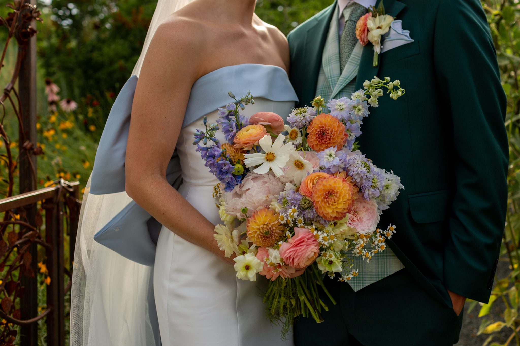Radiant Summer Wedding Inspiration with Bold Citrus Hues